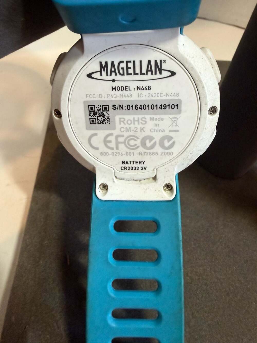 Magellan Echo Fit Smartwatch Sports Watch Model N448 Blue/White